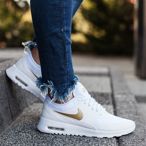 nike damenschuhe air max thea|nike air max thea outfits.